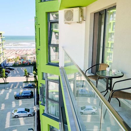 Seascape Apartment Spa N Pool Beach Resort Mamaia Eksteriør bilde