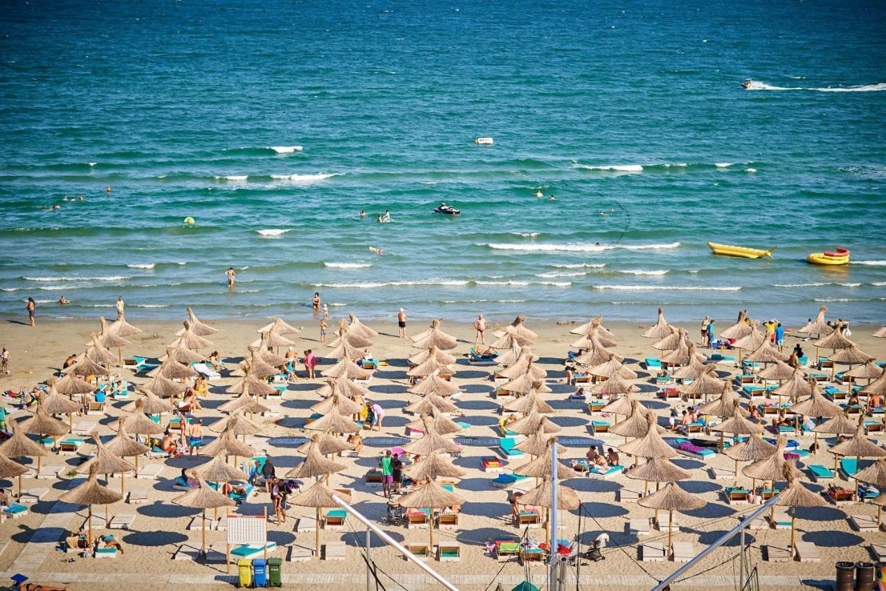 Seascape Apartment Spa N Pool Beach Resort Mamaia Eksteriør bilde