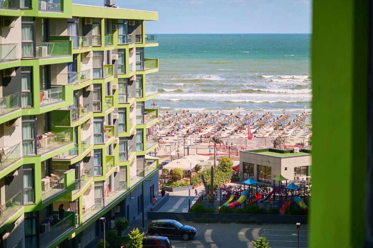Seascape Apartment Spa N Pool Beach Resort Mamaia Eksteriør bilde
